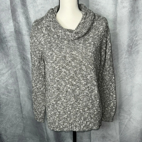 Croft & Barrow Gray & Cream Cowl Neck Sweater - size Large - Picture 1 of 9
